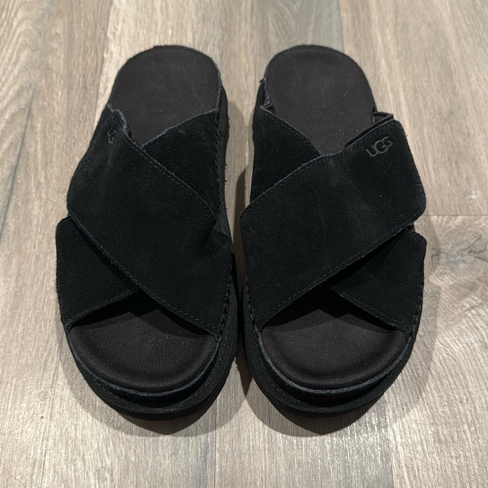 Ugg Goldenstar Cross Slide - Picture 5 of 7